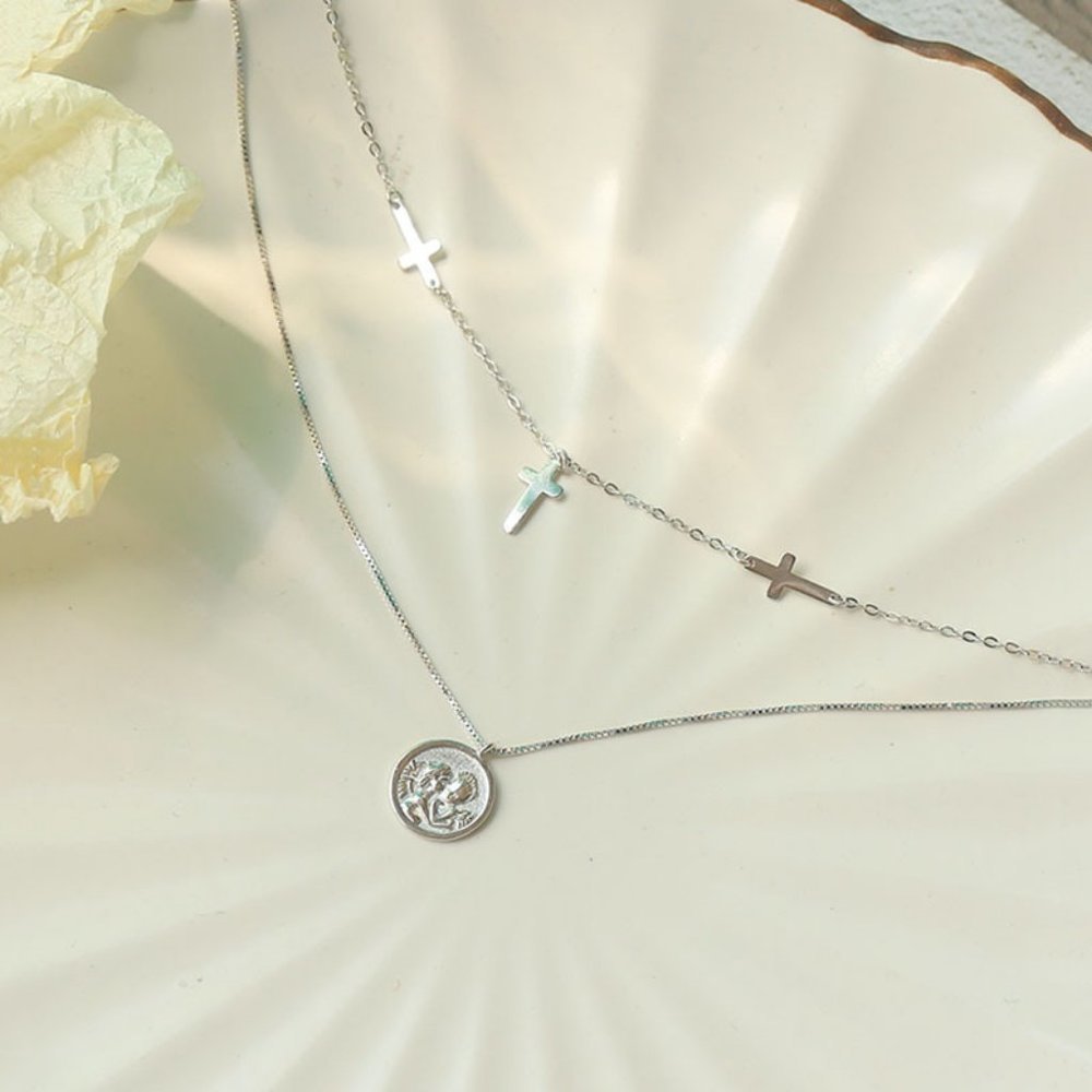 #NEW 925 Sterling Silver Vintage Coin Cross Necklace - Picture 3 of 3